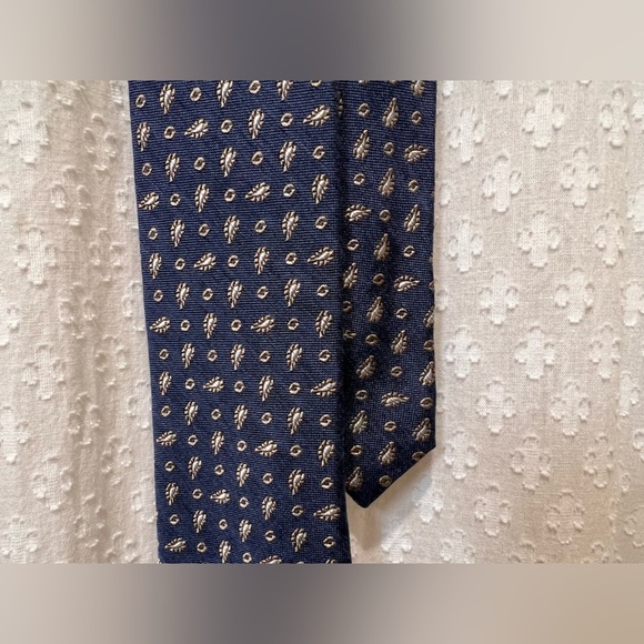 Navy Silk Tie with Small Paisley Pattern‎ 62"L - Picture 2 of 6